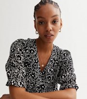 New Look Black Floral Doodle Print Puff Sleeve Blouse